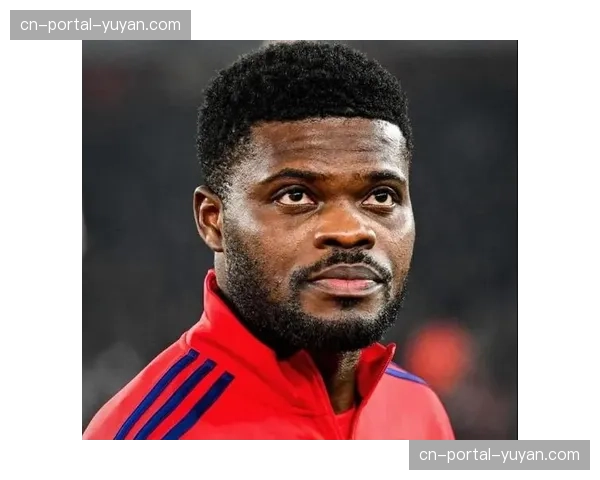 斯特拉斯堡宣布与主教练维埃拉续约至2028年。