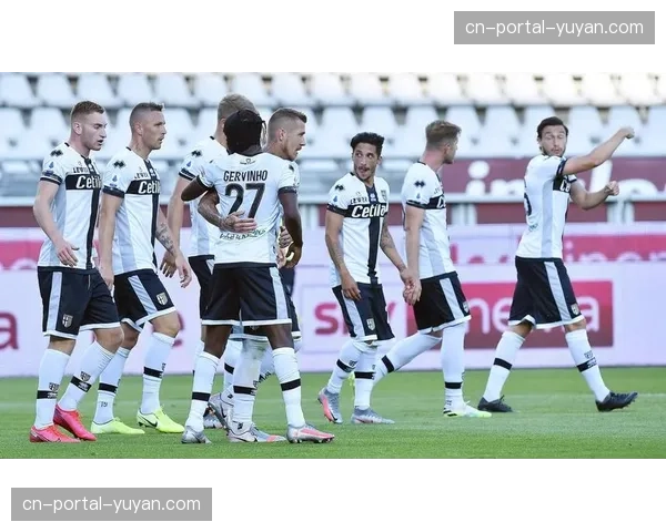 “足球进校园”计划启动，意甲联盟向都灵地区中小学捐赠千个足球