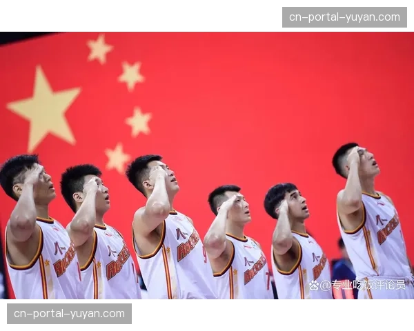 八一男篮1-3-1联防优势在于有效对高位与外线施加防守压力，形成边角夹击之势